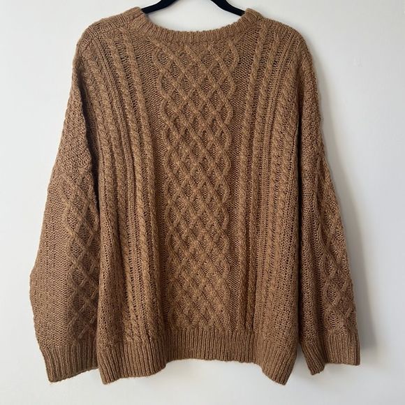 Cali Be womens sweater - Picture 4 of 6